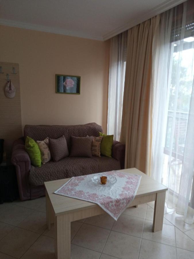 Private Holiday Flat By Seaside - Santa Marina- Созополь Экстерьер фото