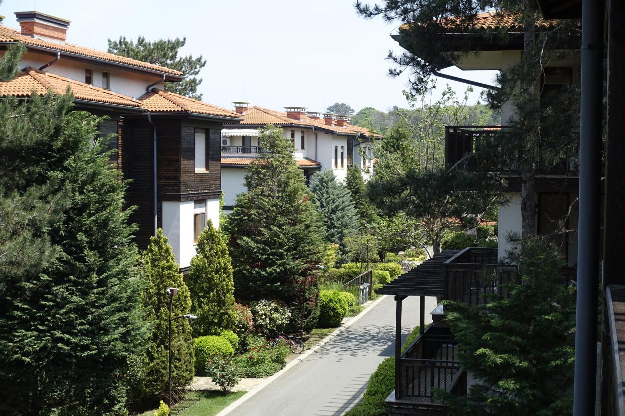 Private Holiday Flat By Seaside - Santa Marina- Созополь Экстерьер фото